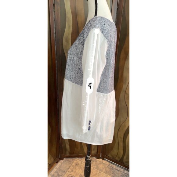 Soft Surroundings 100% cotton peasant top with three-quarter sleeves. Size L. - Picture 6 of 9